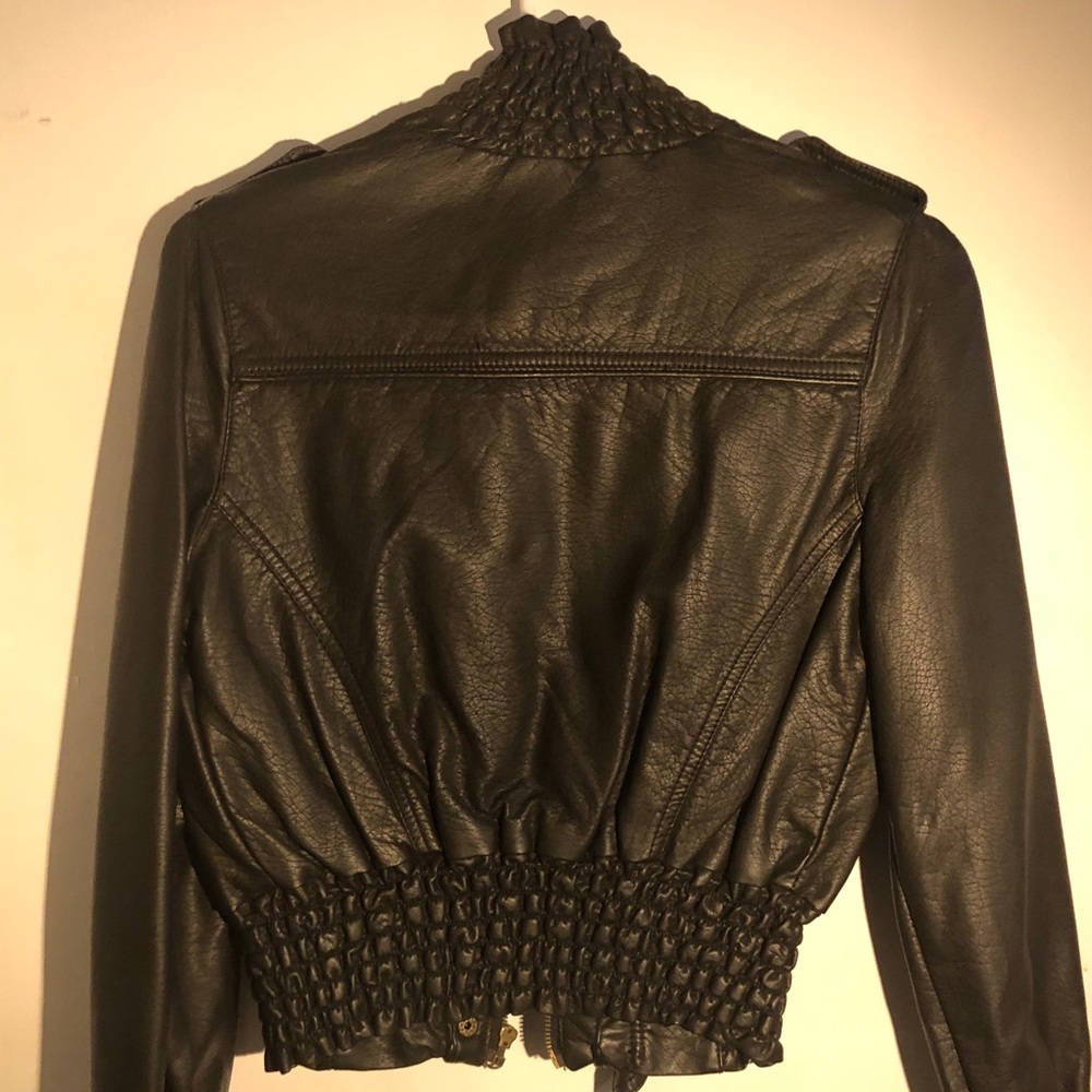 Leather jacket - Picture 2 of 2